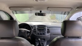 2014 Toyota Innova 2.5 J Diesel MT 