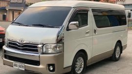 2015 Toyota Super Grandia AT