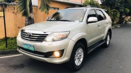 Selling Silver Toyota Fortuner 2012 SUV / MPV in Manila