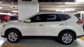 White Nissan X-Trail 2017 SUV / MPV for sale in Quezon City