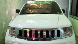 Selling White Nissan Navara 2011 Truck at 92000 in Mandaluyong