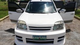 White Nissan X-Trail 2005 SUV / MPV for sale in Manila