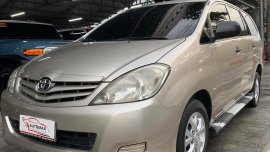 Toyota Innova E MT Gas