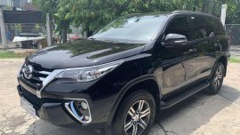 Selling Black Toyota Fortuner 2017 in Manila