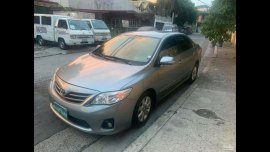 Selling Grey Toyota Corolla Altis 2012 in Quezon City