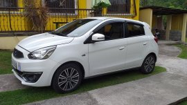 Selling White Mitsubishi Mirage 2017 in Los Baños