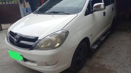 Toyota Innova J 2005