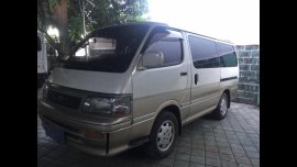 Selling Beige Toyota Hiace 1995 in Quezon City