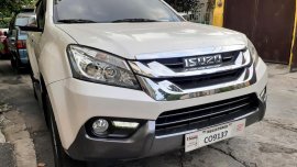 Selling Pearl White Isuzu Mu-X 2016 in Quezon City