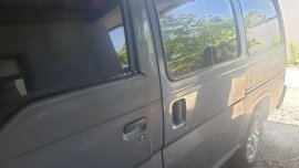 1998 Nissan Urvan Escapade