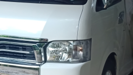Toyota Super Grandia 2014