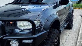  Mitsubishi Montero 2009