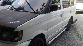 2004 Mitsubishi Adventure