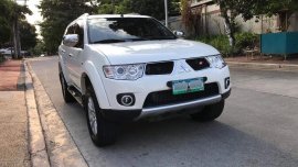 Pearl White Mitsubishi Montero Sport 2013 for sale in Quezon City