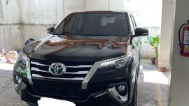 Toyota Fortuner 2018 V