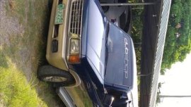 Selling Black Isuzu Hi-lander crosswind in Manila