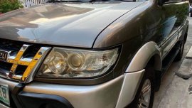 Sell Brown 2012 Isuzu Crosswind in Manila