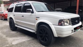 White Ford Everest 2006 for sale in Quezon City