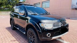 Black Mitsubishi Montero 2013 for sale in Parañaque