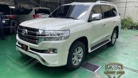 2016 TOYOTA LAND CRUISER BULLETPROOF SUPER LOW MILEAGE (WE SPECILAZE IN BULLETPROOF VEHICLES)