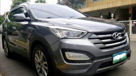 Selling Grey Hyundai Santa Fe 2013 in Quezon City