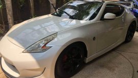 Selling White Nissan 370Z in Manila