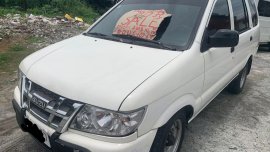 Sell White Isuzu Crosswind for sale in Manila