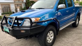 Sell Blue 2006 Toyota Hilux in Parañaque