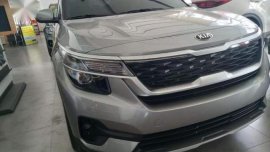 Sell Grey Kia Seltos for sale in Makati