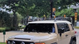Beige Toyota Fj Cruiser 2015 for sale in Manila