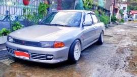 Sell White Mitsubishi Lancer in Santa Maria