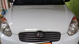 Hyundai Accent model 2010