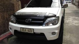 Selling White Toyota Fortuner 2007 in Manila