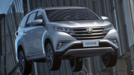 Toyota Rush E 1.5 MT