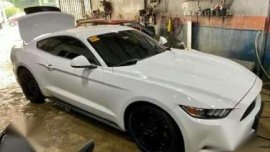 Sell White 2016 Ford Mustang in Quezon City