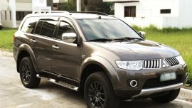 Sell Brown 2013 Mitsubishi Montero in Marikina