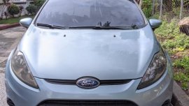 Selling Blue Ford Fiesta 2011 in Manila