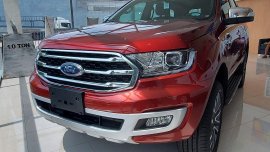 Selling Red Ford Everest in Calamba