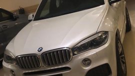 Selling White Bmw X5 in Quezon City