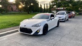 Sell Pearl White Toyota 86 in Bacoor