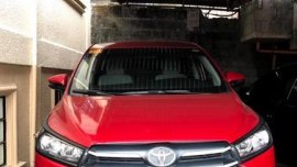 Selling Red Toyota Innova in Baguio