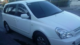 Sell White Kia Grand carnival in Angeles