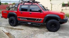 Mitsubishi Strada 2005