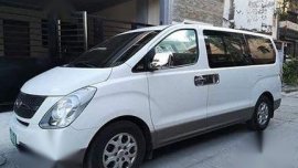 White Hyundai Starex 2013 for sale in Cainta