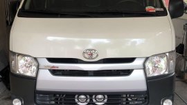 Sell White Toyota Hiace in Biñan