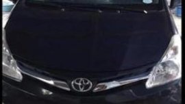 Selling Black Toyota Avanza 2015 in Manila