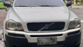 Selling White Volvo Xc90 for sale in Manila