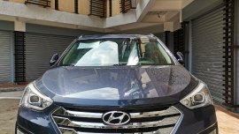 Sell Black Hyundai Santa Fe in Malolos