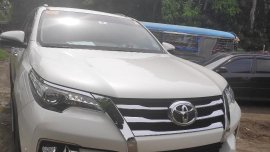 Selling Pearl White Toyota Fortuner for sale in Parañaque