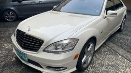 White Mercedes-Benz S-Class for sale in Pasig